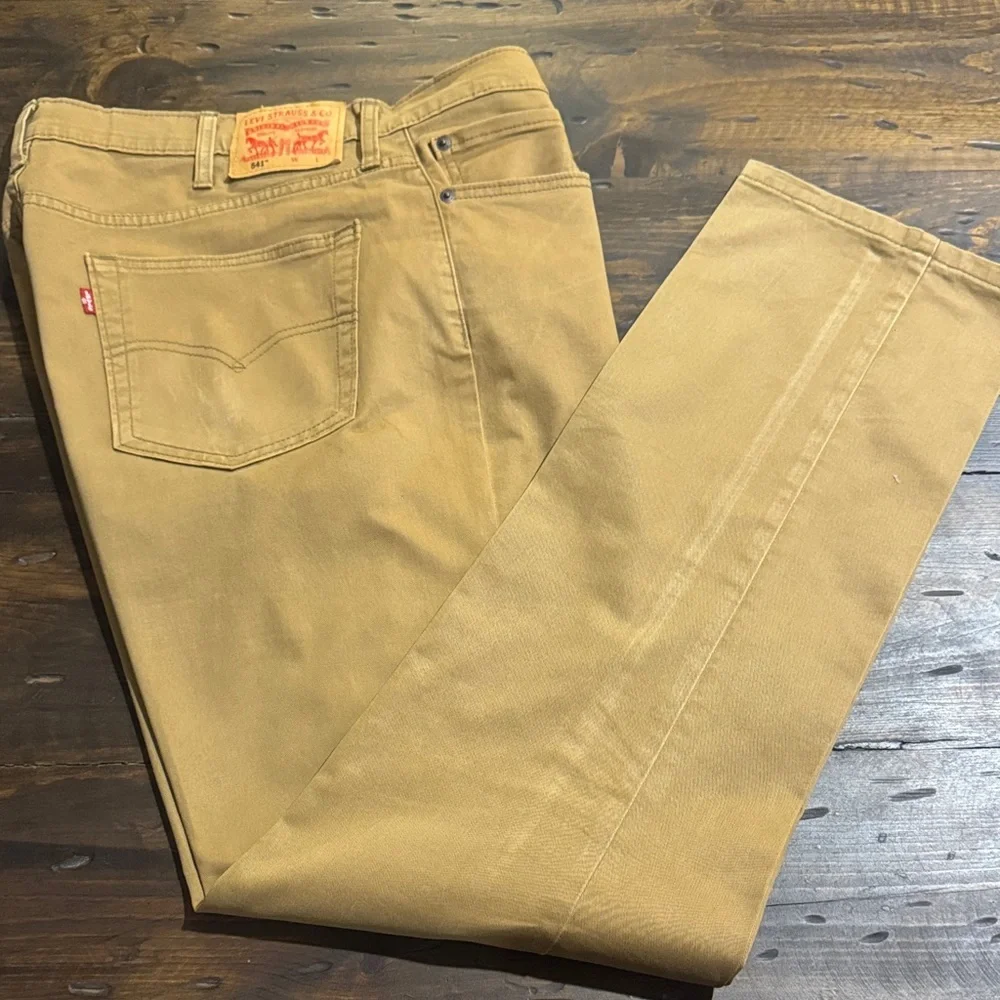 Levi's 541 Khaki Straight Leg Jeans-Size 38x36